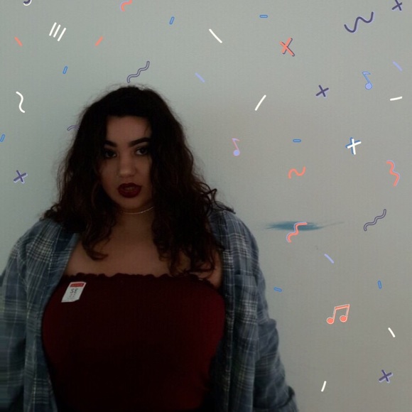 Meet your Posher, Alyssia - Picture 1 of 1